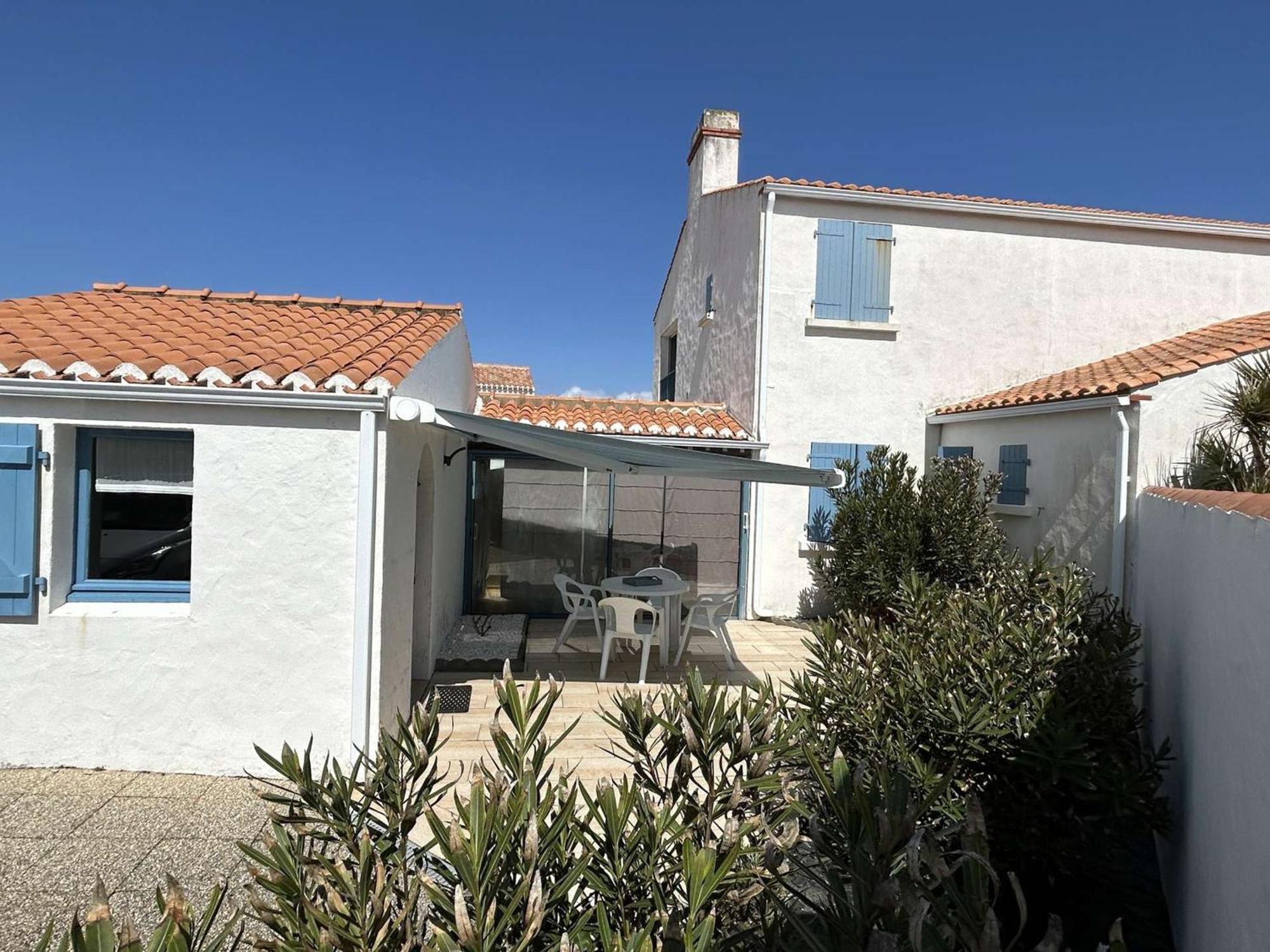Studio Mezzanine A 200M Du Port Et De La Plage, Cour Privative, Parfait Pour 3 Personnes - Fr-1-224B-564 Ноармутие-ан-л'Ил Екстериор снимка