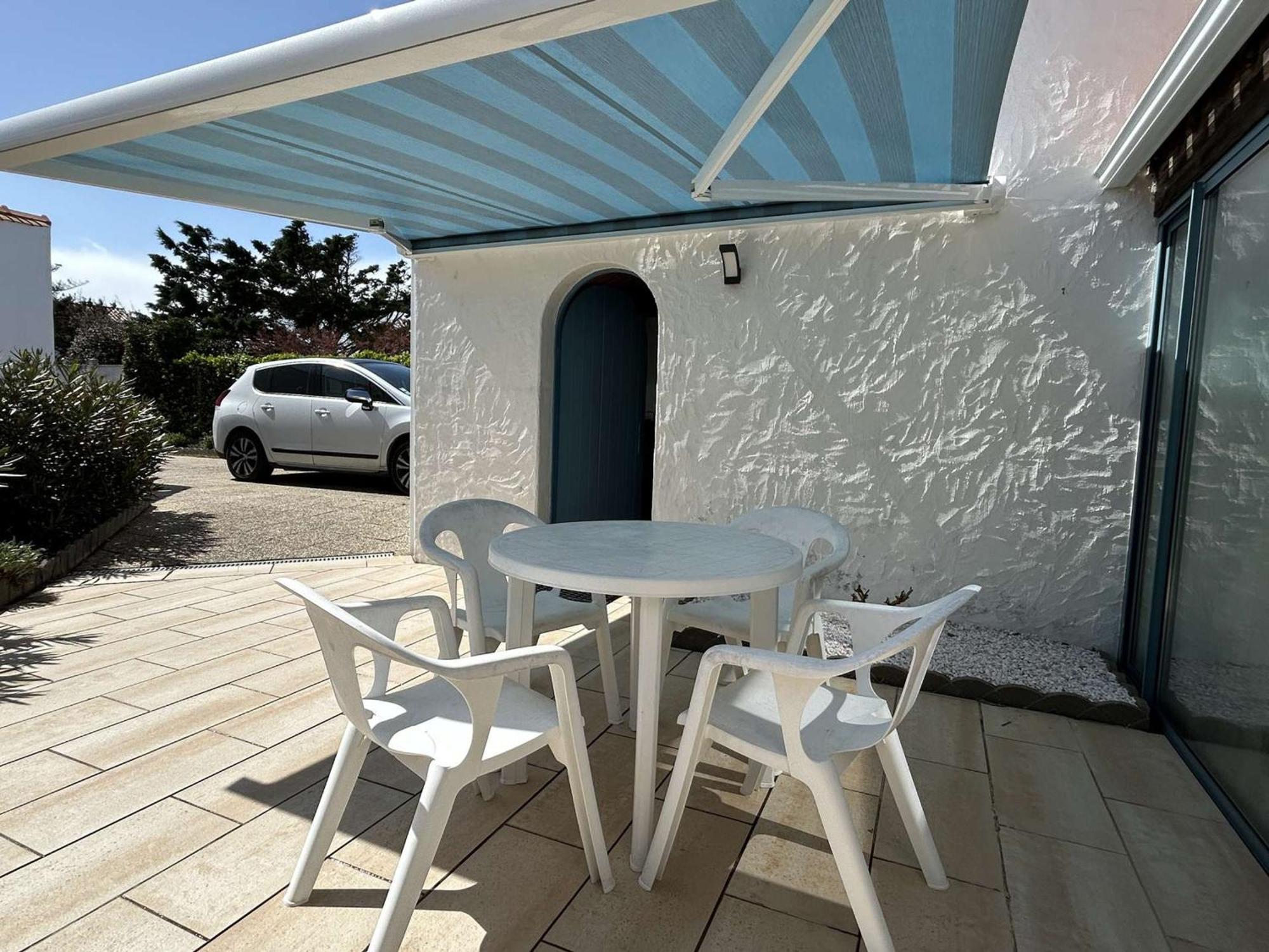 Studio Mezzanine A 200M Du Port Et De La Plage, Cour Privative, Parfait Pour 3 Personnes - Fr-1-224B-564 Ноармутие-ан-л'Ил Екстериор снимка